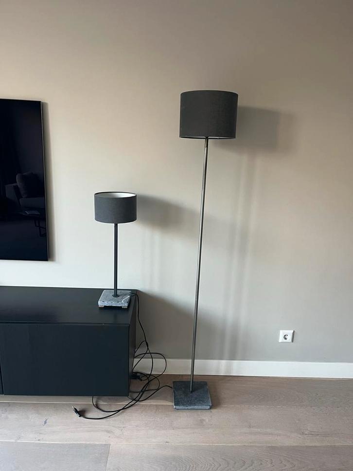 Stijlvolle lampen set: Staande & Tafellamp sober landelijk, Huis en Inrichting, Lampen | Vloerlampen, Zo goed als nieuw, 150 tot 200 cm