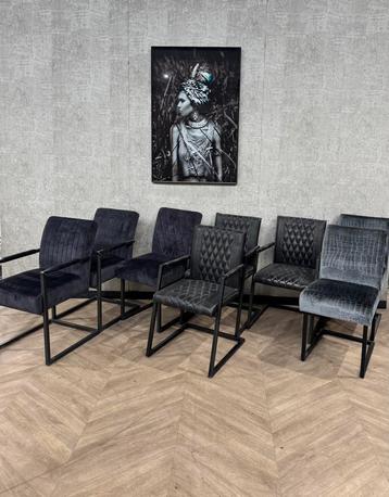 Goedkope set 8 eetkamerstoelen zwart/grijs/bruin *showroom beschikbaar voor biedingen