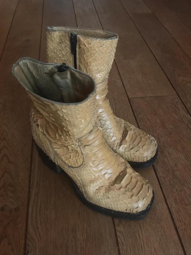 Python/slangenleer vintage blokhak laarsje Sendra Maat 37, Kleding | Dames, Schoenen, Zo goed als nieuw, Lage of Enkellaarzen