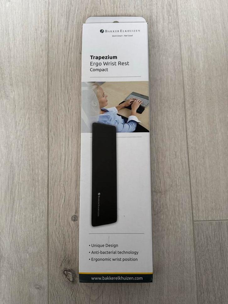 Nieuw: BakkerElkhuizen Trapezium Ergo Wrist Rest Compact, Computers en Software, Toetsenborden, Nieuw, Ophalen of Verzenden