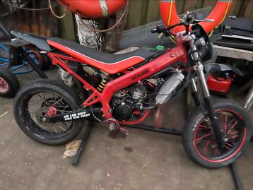 Derbi in onderdelen beschikbaar voor biedingen