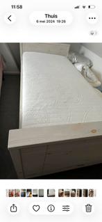 Bed met matras 1 persoons, 90 cm, Ophalen of Verzenden, Zo goed als nieuw, 200 cm