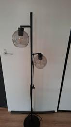 Stijlvolle Vloer lamp met 2 Lichtpunten, Huis en Inrichting, Lampen | Vloerlampen, Ophalen of Verzenden, Zo goed als nieuw, Glas