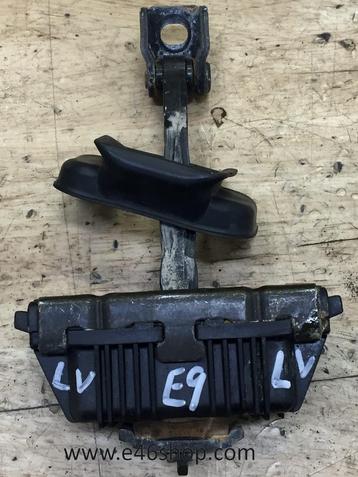 Windvanger Deurvanger BMW E90 E91 links voor  beschikbaar voor biedingen