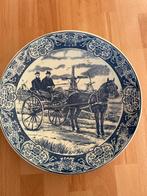 Groot Delfts Blauw wandbord met paard en wagen, Ophalen of Verzenden