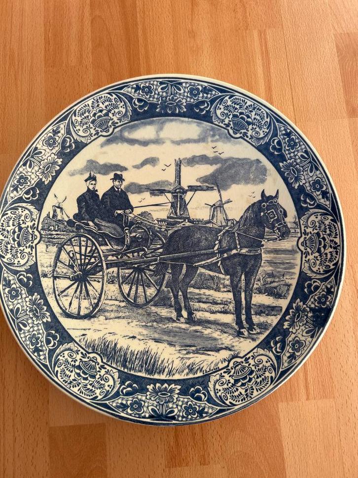 Groot Delfts Blauw wandbord met paard en wagen, Antiek en Kunst, Antiek | Wandborden en Tegels, Ophalen of Verzenden