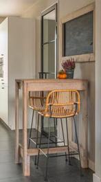 Steigerhouten bartafel met krijtbord en barstoelen, Ophalen, Gebruikt, Met voetsteun, 90 cm of meer