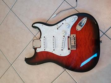 Squier standard deluxe series 2004 body met quilted top beschikbaar voor biedingen