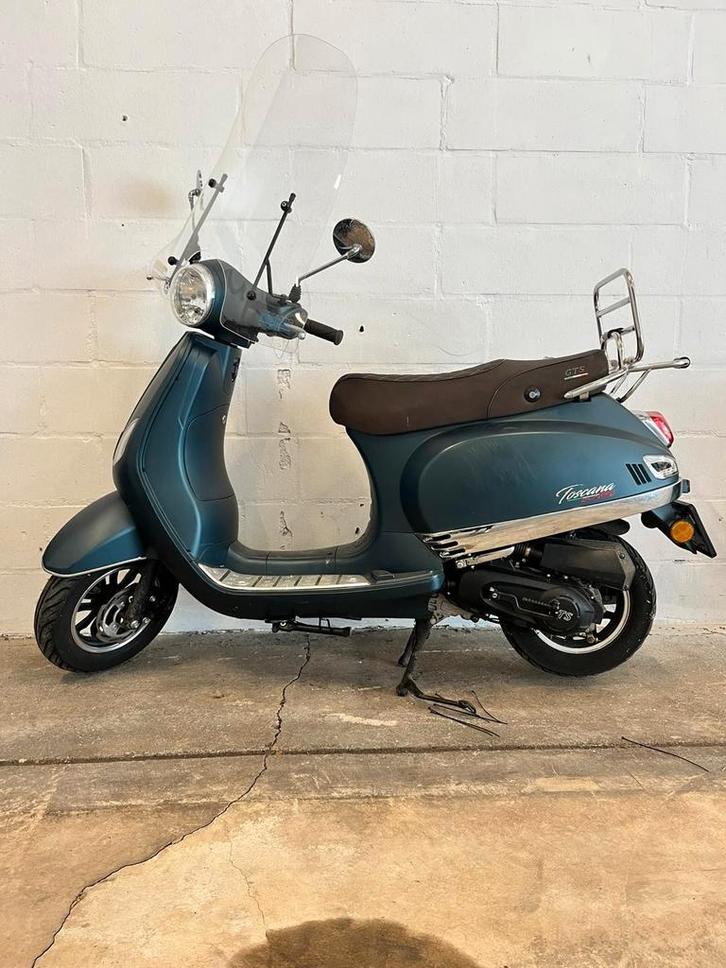 Toscana GTS, Fietsen en Brommers, Scooters | Yamaha, Gebruikt, Overige modellen, Maximaal 45 km/u, Benzine, Ophalen of Verzenden