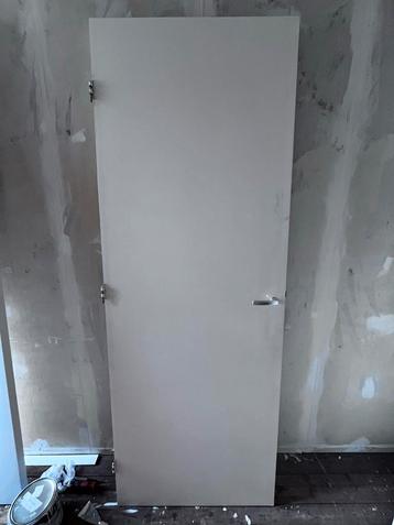 Binnendeur 73x201 cm beschikbaar voor biedingen