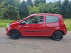 Renault Twingo 1.2 16V bj 2010 km 61443 apk tot 12-4-2026, Auto's, Renault, 839 kg, Euro 6, 4 cilinders, 4 stoelen