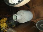 Glazen vaas met wit rotan erom heen, Huis en Inrichting, Ophalen, Wit, Minder dan 50 cm, Glas