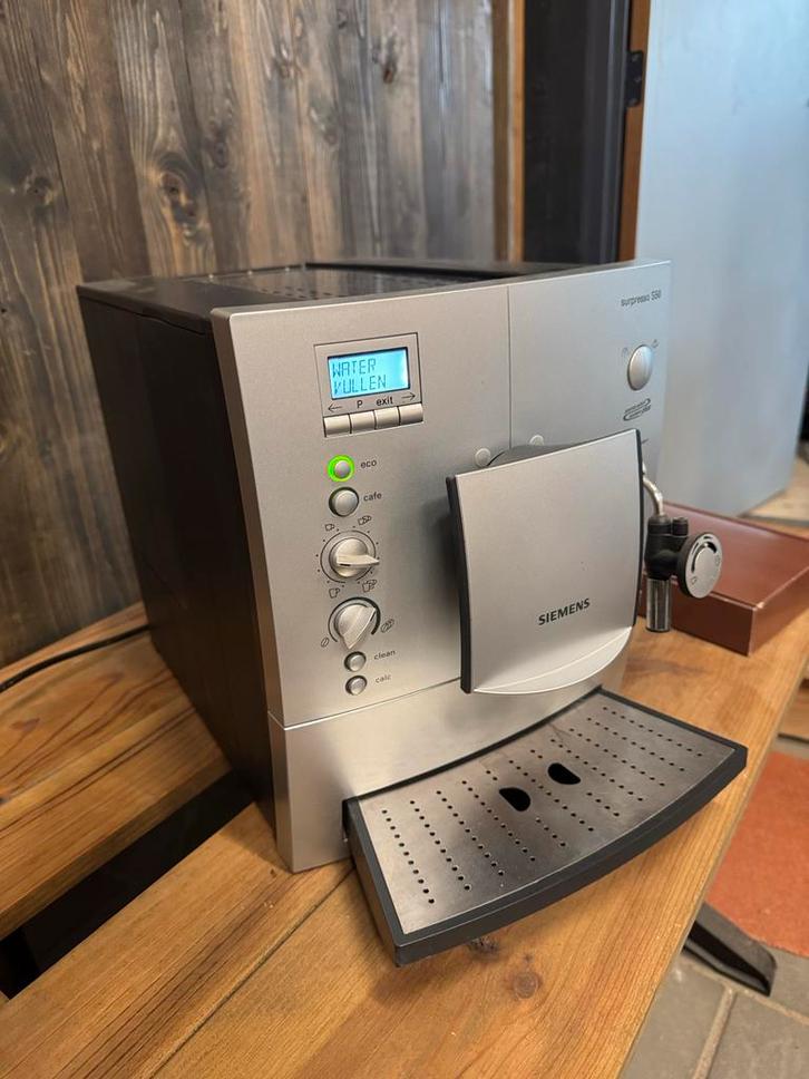 Siemens Surpresso S50 Koffiemachine met Bonenmaler, Witgoed en Apparatuur, Koffiezetapparaten, Gebruikt, Koffiebonen, Koffiemachine