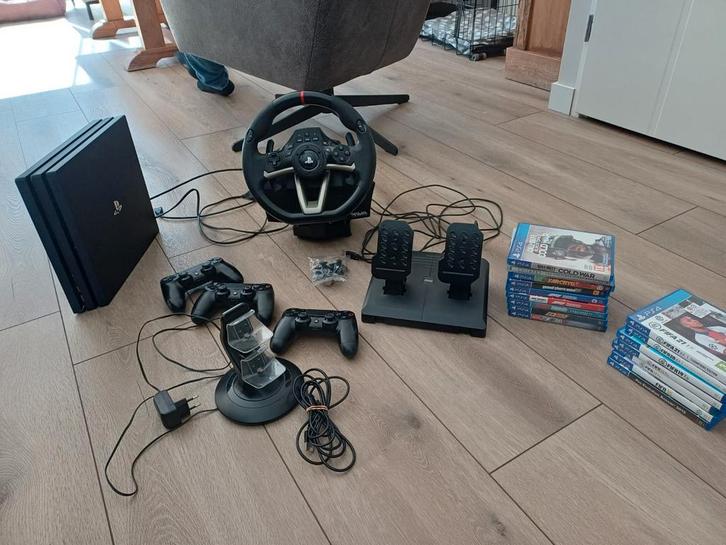 PLAYSTATION 4 PRO.      met 16 spellen, Spelcomputers en Games, Spelcomputers | Sony PlayStation 4, Zo goed als nieuw, Pro, Met 1 controller
