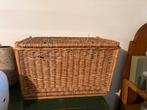 Grote rieten mand met deksel, Ophalen, Overige materialen, Gebruikt, 50 tot 100 cm