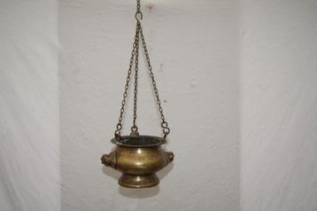 Hangbakje  ( Aziatisch Brons beschikbaar voor biedingen