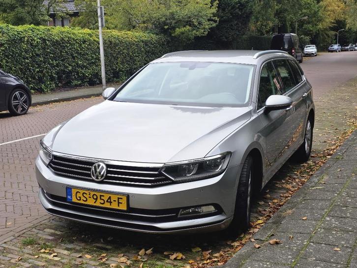 Volkswagen Passat 1.4 TSI 92KW Variant 2015 Grijs, Auto's, Volkswagen, Particulier, Passat, ABS, Adaptieve lichten, Airbags, Airconditioning