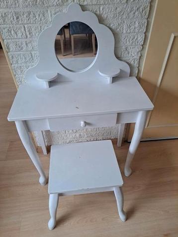 KidKraft kaptafel - wit  beschikbaar voor biedingen