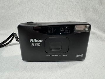 Nikon AF 600 analoog fototoestel beschikbaar voor biedingen