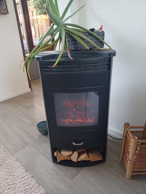 Klarstein  FP9 Bormio elektrische haard/kachel & verwarming, Huis en Inrichting, Kachels, Zo goed als nieuw, Vrijstaand, Overige soorten
