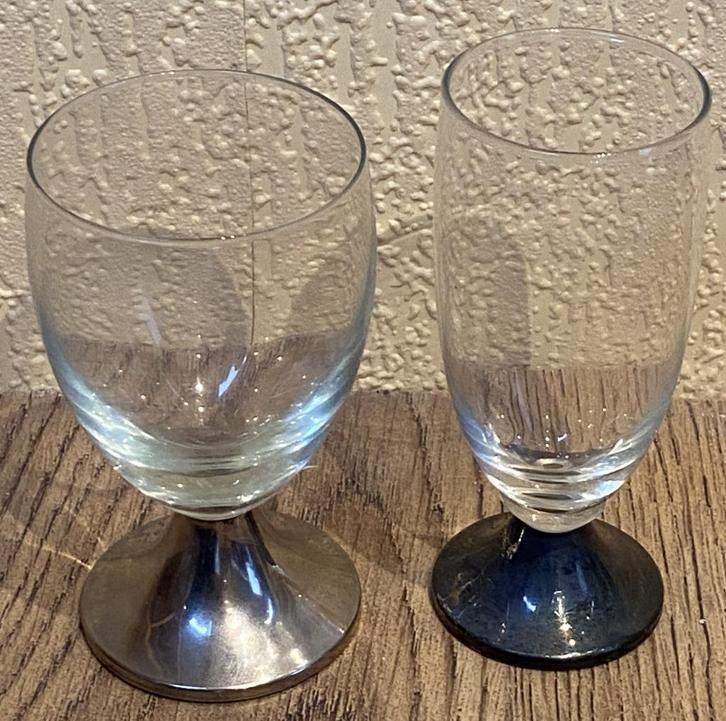 Kristal glazen met verzilverde voet - Antiek, Antiek en Kunst, Curiosa en Brocante, Ophalen of Verzenden