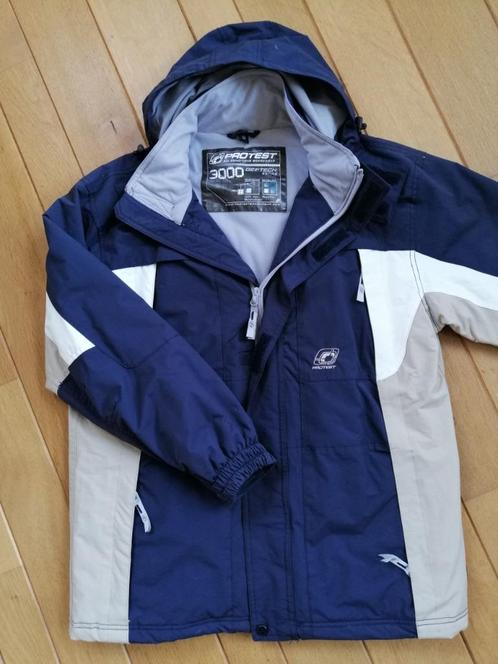 PROTEST jas jack blauw ecru maat 176, Kinderen en Baby's, Kinderkleding | Maat 176, Zo goed als nieuw, Jongen, Jas, Ophalen of Verzenden