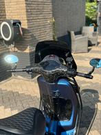 Vespa sprint e5 2023, Fietsen en Brommers, Scooters | Vespa, Ophalen, Zo goed als nieuw, Overige modellen