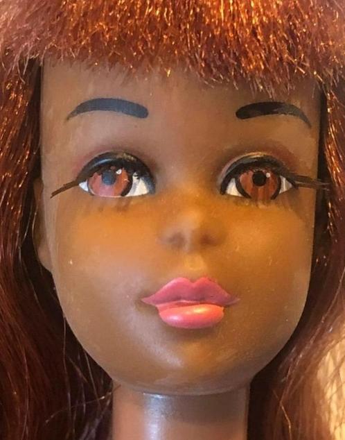 vintage barbie black francie 1e versie, Verzamelen, Poppen, Zo goed als nieuw, Fashion Doll, Ophalen of Verzenden