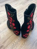 Flower Power dameslaarsjes mt 38 zwart met bloemen, Ophalen, Zwart, Lage of Enkellaarzen, Onbekend