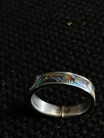 Vintage rvs ring met abalone schelp inleg maat 18 beschikbaar voor biedingen