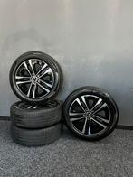 Originele Mercedes A-Klasse 17 inch Velgen Pirelli zomerset, 17 inch, Zomerbanden, 205 mm, Ophalen of Verzenden