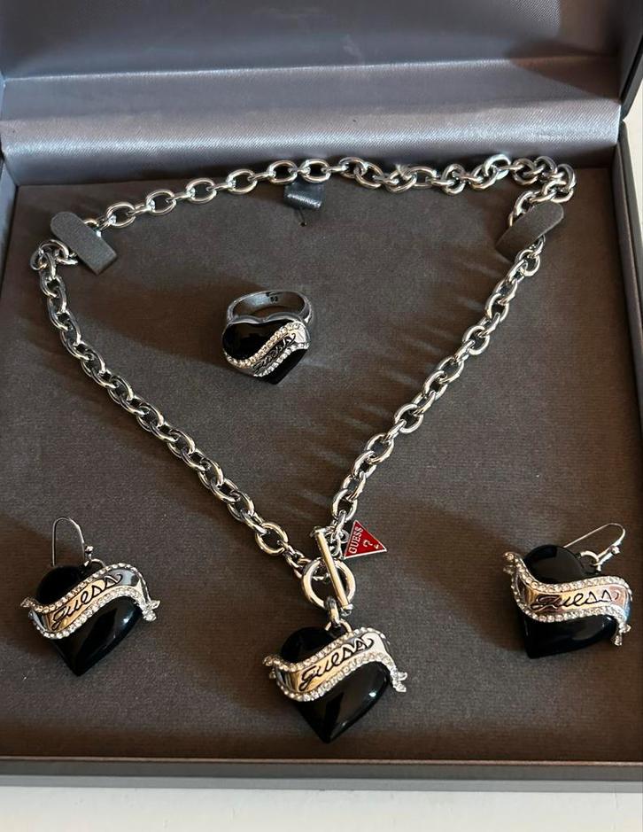 Nieuwe Guess Sieraden Set, Sieraden, Tassen en Uiterlijk, Kettingen, Nieuw, Overige materialen, Zwart, Met strass, Ophalen