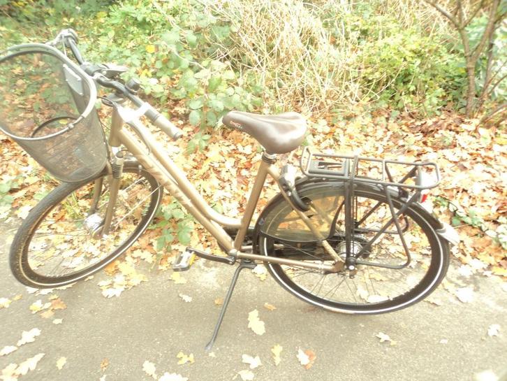 Damesfiets Giant Allux, Fietsen en Brommers, Fietsen | Dames | Damesfietsen, Gebruikt, Giant, (Extra) lage instap, Versnellingen