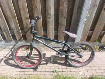 Nette BMX crossfiets, is in orde! beschikbaar voor biedingen