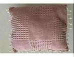 Roze sierkussentje met pompons - 30x23 cm, Kinderen en Baby's, Ophalen, Zo goed als nieuw, Kleed of Kussen