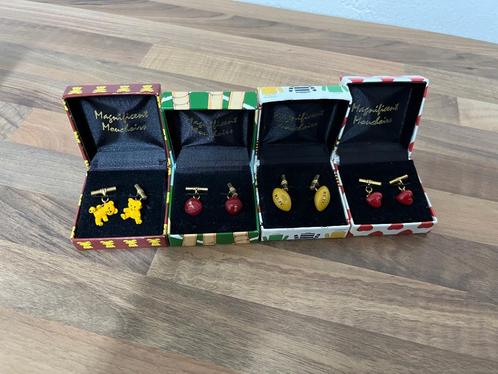 Vintage manchetknopen | Magnificent Mouchoirs, Sieraden, Tassen en Uiterlijk, Manchetknopen, Gebruikt, Overige materialen, Ophalen of Verzenden