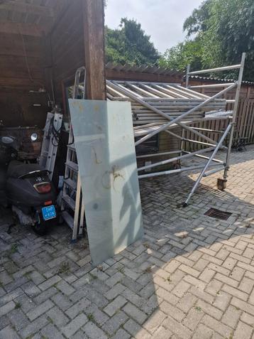 Glasplaat voor tuintafel  GRATIS ophalen  beschikbaar voor biedingen