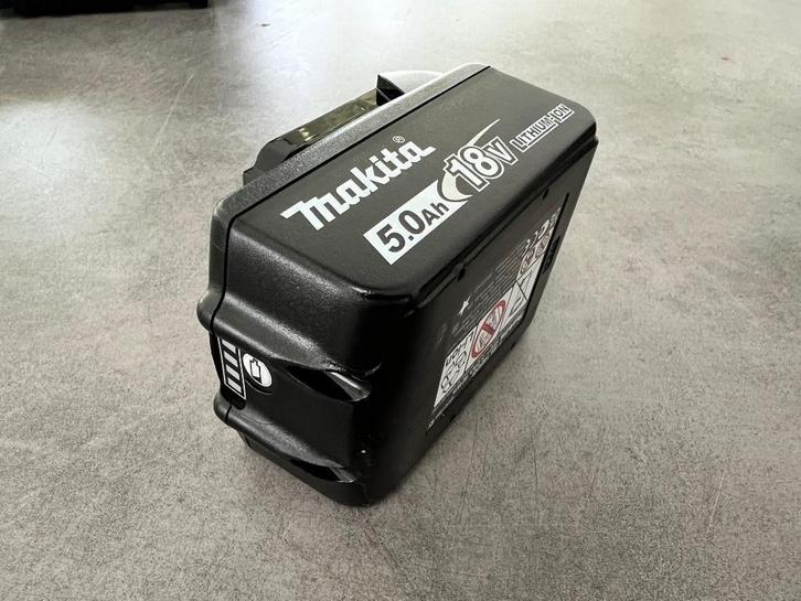 MAKITA ACCU 18v 5.0Ah BL1850B LI-ION BATTERIJ 197280-8  LXT, Doe-het-zelf en Verbouw, Overige Doe-het-zelf en Verbouw, Nieuw, Ophalen of Verzenden