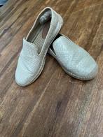 Ugg uggs zacht leren espadrilles maat 37 beige met glim, UGG, Beige, Ophalen of Verzenden, Zo goed als nieuw