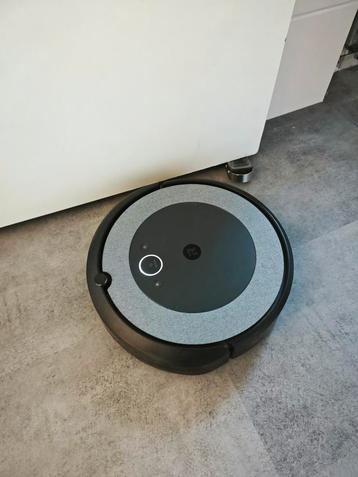 Roomba i3+ met Clean Base - Inclusief accessoires beschikbaar voor biedingen
