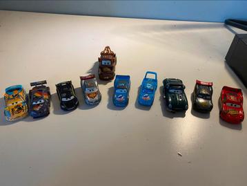 10 Lightning McQueen auto set, rijden allemaal nog goed. beschikbaar voor biedingen