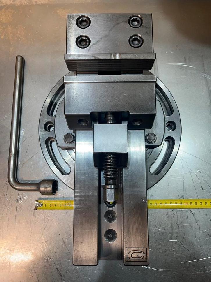 Gerardi 150 mm freesklem, Machineklem met Draaiplatform, Doe-het-zelf en Verbouw, Gereedschap | Machine-onderdelen en Toebehoren