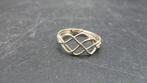 Puzzelring jaren 60/70, Sieraden, Tassen en Uiterlijk, Ringen, IJzer of Staal, Nieuw, Ophalen of Verzenden, 17 tot 18