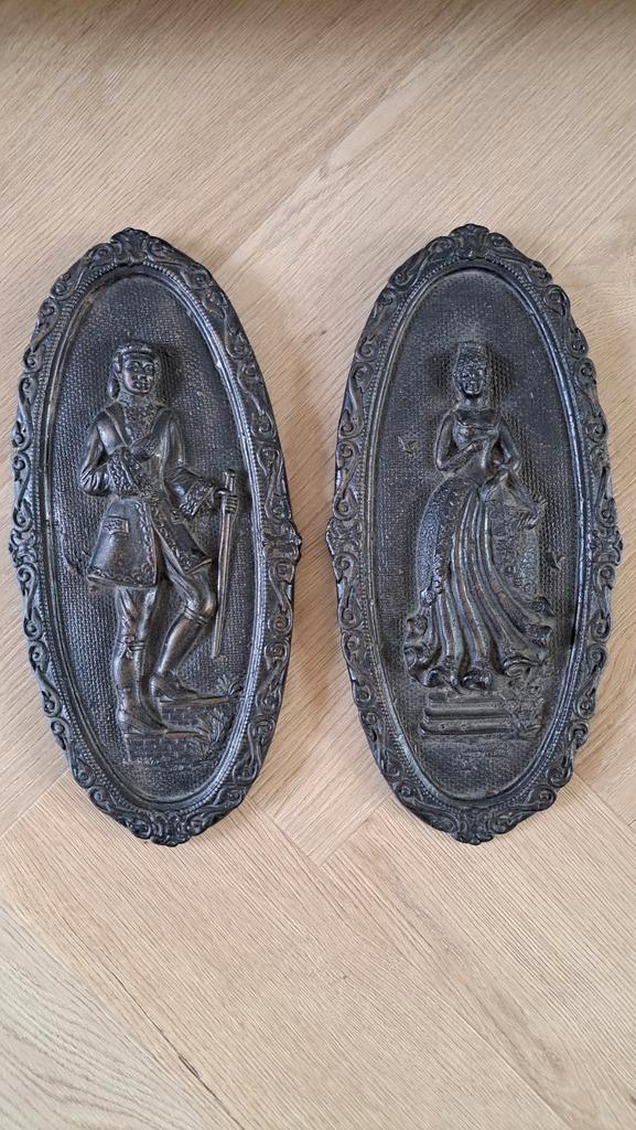 Wanddecoratie Set Man & Vrouw Reliëf, Antiek en Kunst, Antiek | Wandborden en Tegels, Ophalen