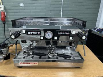 La Marzocco Linea Classic 2-groeps  12/2021  Z.G.A.N. beschikbaar voor biedingen