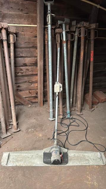 Vlaktril spaan beschikbaar voor biedingen