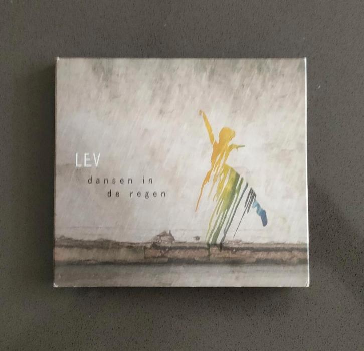 CD   LEV - Dansen in de regen, Cd's en Dvd's, Cd's | Religie en Gospel, Gebruikt, Gospel, Ophalen of Verzenden