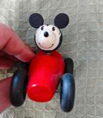 Vintage Mickey in houten raceauto - Donaldson / Vilac, Ophalen of Verzenden, Mickey Mouse, Zo goed als nieuw, Beeldje of Figuurtje