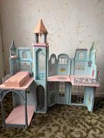 Barbie prinsessenkasteel – inklapbaar poppenhuis, Kinderen en Baby's, Speelgoed | Poppenhuizen, Ophalen, Zo goed als nieuw, Poppenhuis