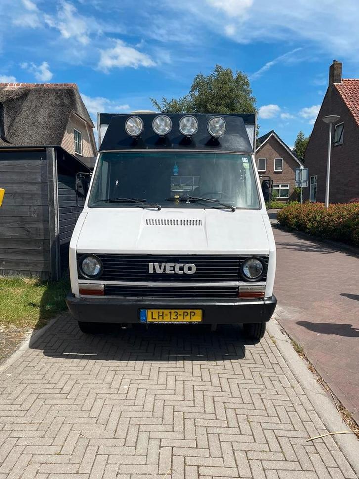 Oldtimer Iveco Camper uit 1984 - 189.000km, Caravans en Kamperen, Campers, Particulier, Buscamper of Camperbus, Overige merken